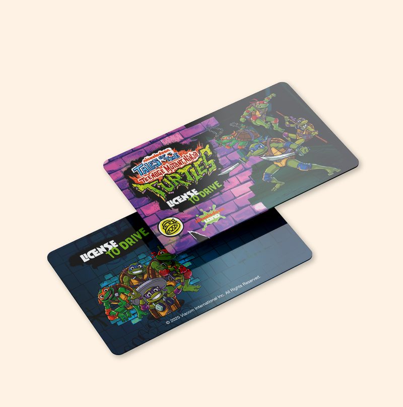 Baraja de cartas ilustradas con personajes y atracciones de Movie Park